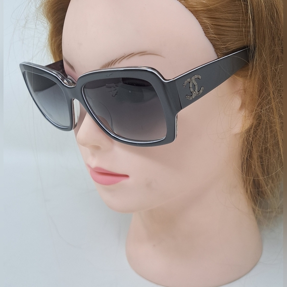 NWOT Chanel Women's Sunglasses Gradient Tint CC Logo 5221-A 56-19-135 - Picture 4 of 16
